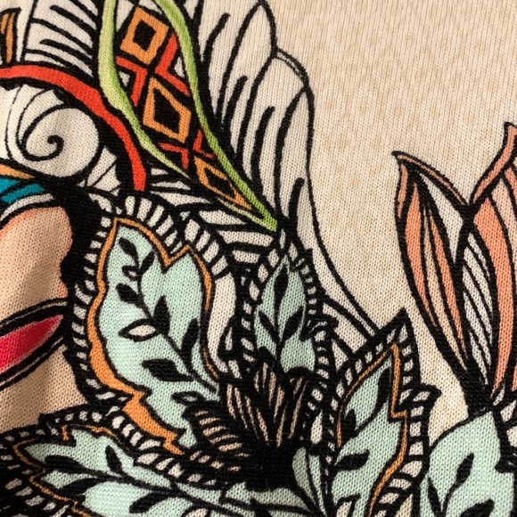 Size 1 / medium Chico’s floral pullover sweater top - Picture 4 of 7